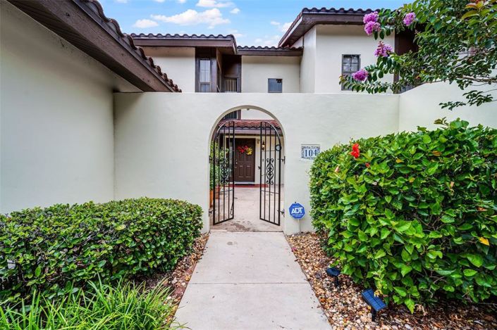 Image No.7-3 Bed Townhouse for sale