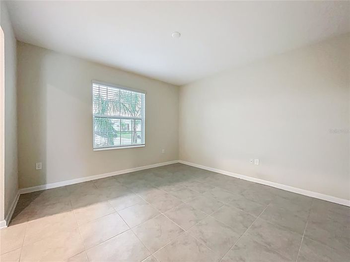 Image No.27-4 Bed Property for sale