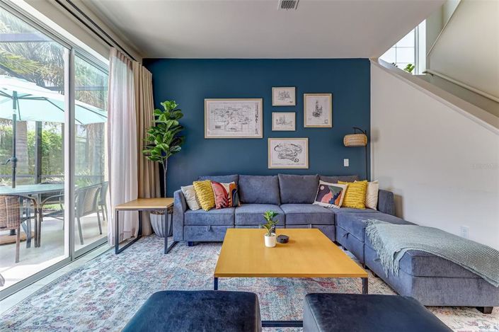 Image No.15-3 Bed Townhouse for sale