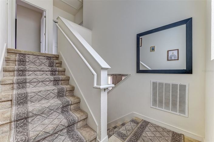 Image No.33-3 Bed Townhouse for sale