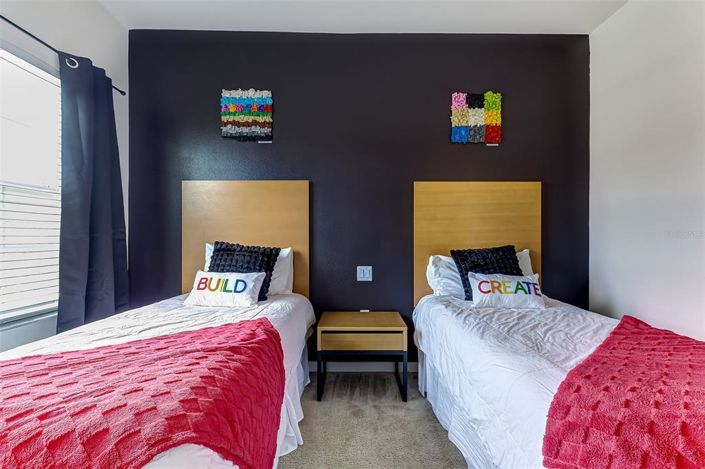 Image No.45-3 Bed Townhouse for sale