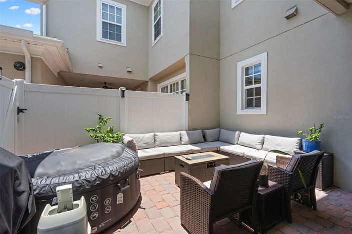 Image No.23-3 Bed Townhouse for sale