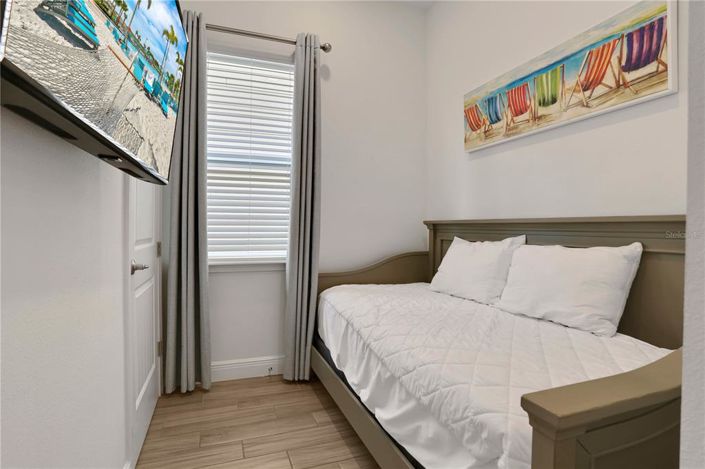 Image No.20-4 Bed Property for sale