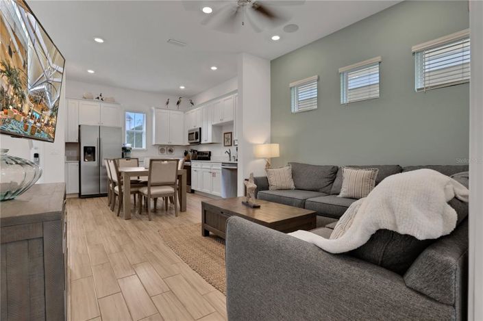 Image No.6-4 Bed Property for sale