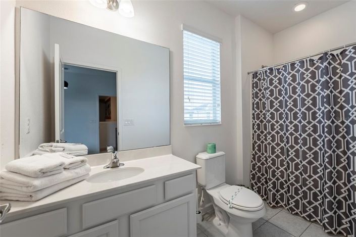 Image No.13-10 Bed Property for sale