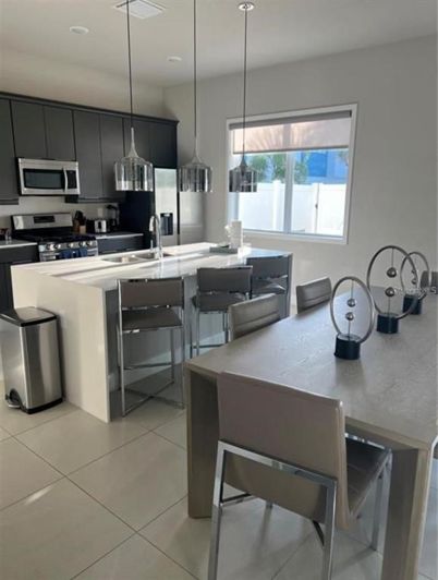 Image No.3-3 Bed Property for sale