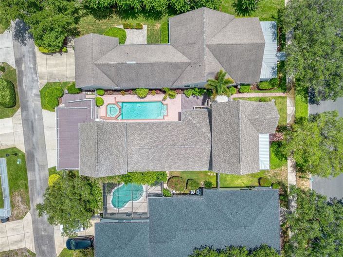 Image No.22-5 Bed Property for sale