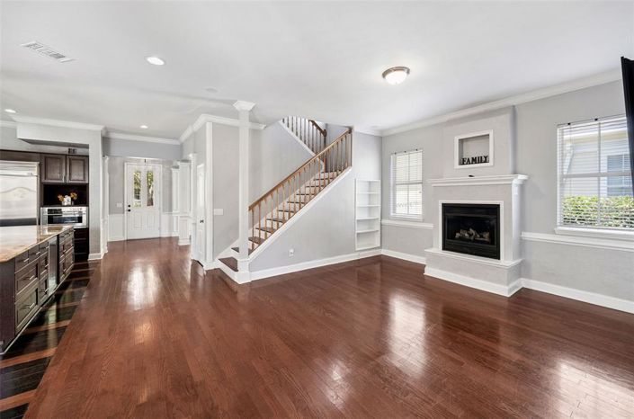 Image No.8-5 Bed Property for sale