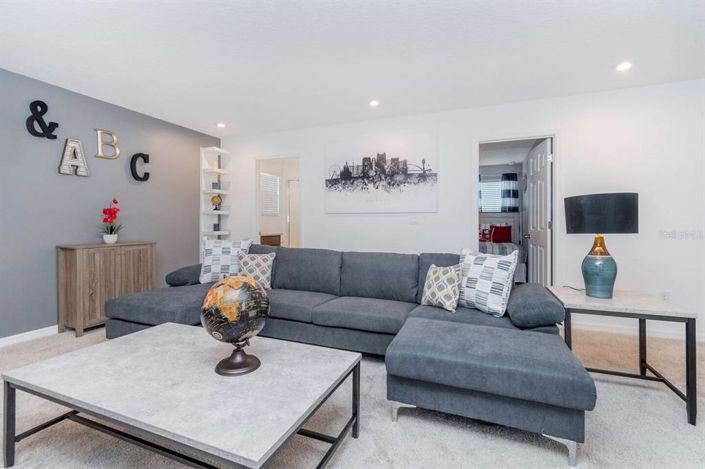 Image No.7-6 Bed Property for sale