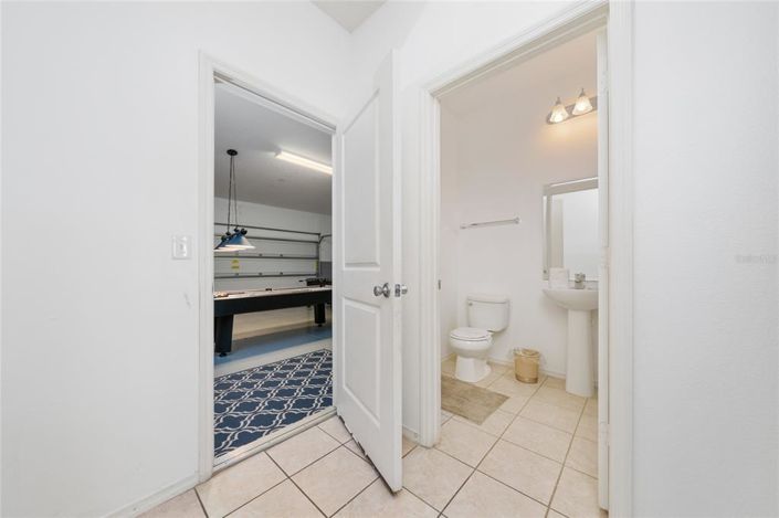 Image No.18-7 Bed Property for sale