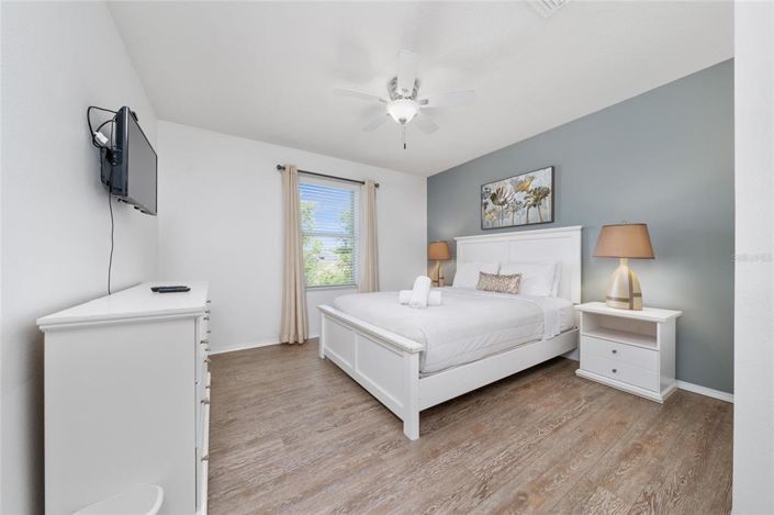 Image No.38-7 Bed Property for sale