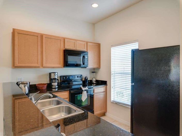 Image No.10-2 Bed Townhouse for sale