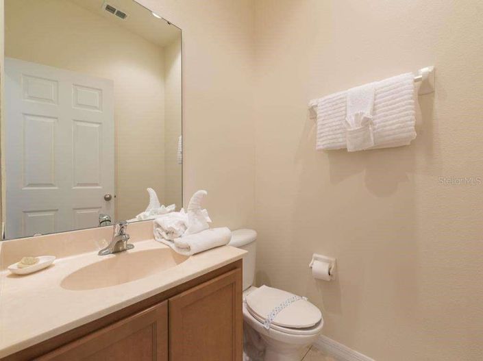 Image No.11-2 Bed Townhouse for sale