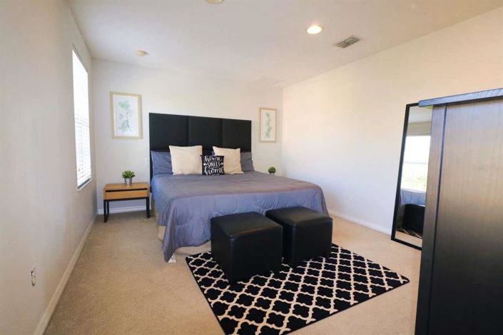 Image No.12-2 Bed Townhouse for sale