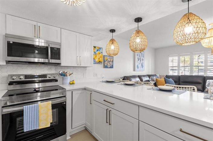 Image No.13-1 Bed Property for sale