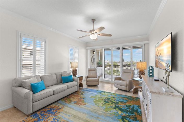 Image No.12-3 Bed Property for sale