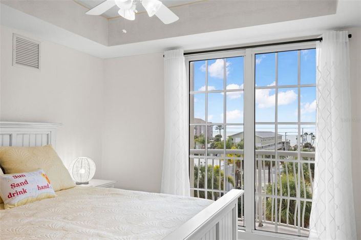 Image No.20-3 Bed Property for sale