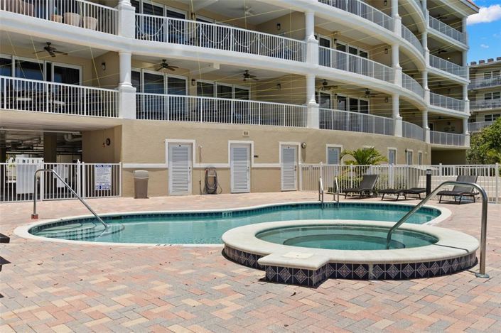 Image No.26-3 Bed Property for sale