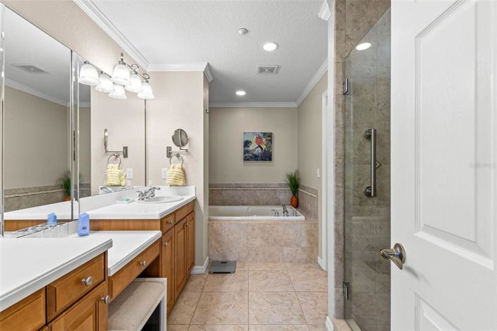 Image No.33-3 Bed Property for sale