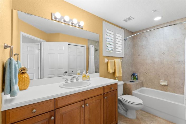 Image No.36-3 Bed Property for sale