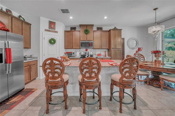 Image No.15-3 Bed Property for sale