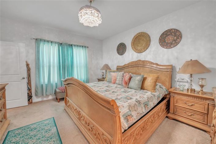 Image No.28-3 Bed Property for sale