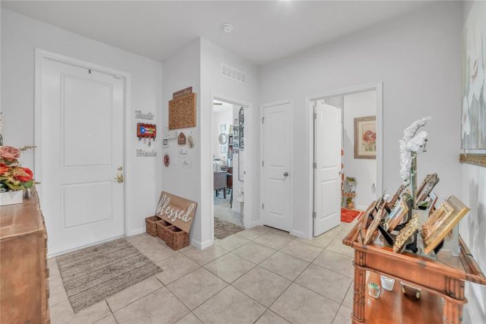 Image No.7-3 Bed Property for sale