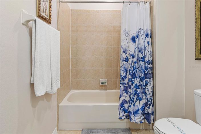 Image No.43-5 Bed Property for sale