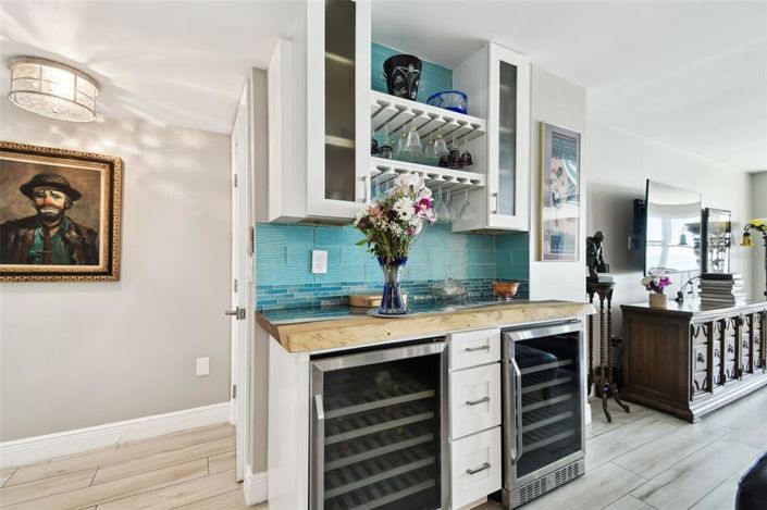 Image No.17-3 Bed Property for sale