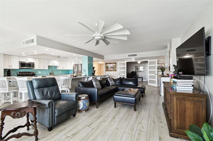 Image No.22-3 Bed Property for sale