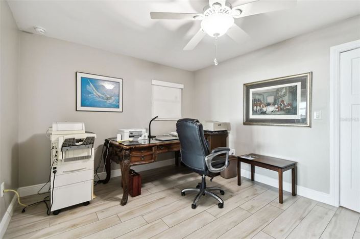 Image No.24-3 Bed Property for sale