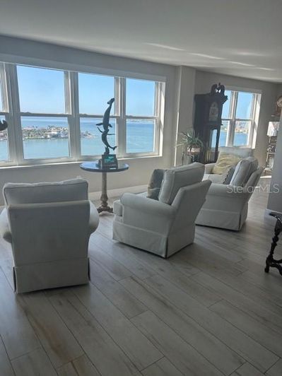 Image No.3-3 Bed Property for sale