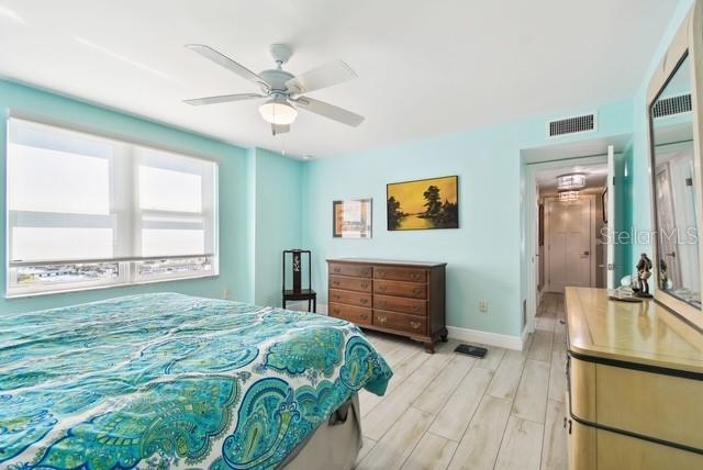 Image No.6-3 Bed Property for sale