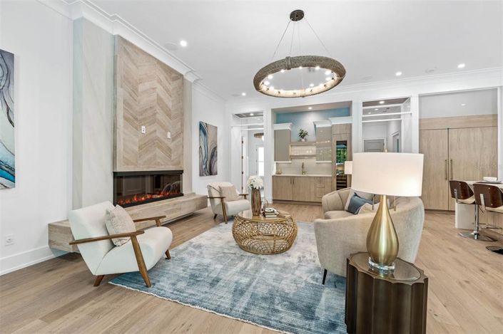 Image No.12-5 Bed Property for sale