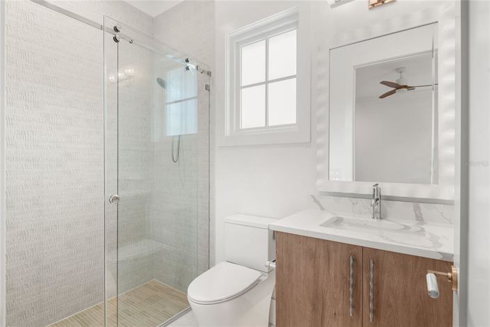 Image No.46-5 Bed Property for sale