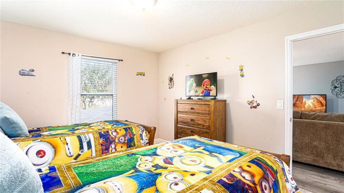 Image No.24-6 Bed Property for sale