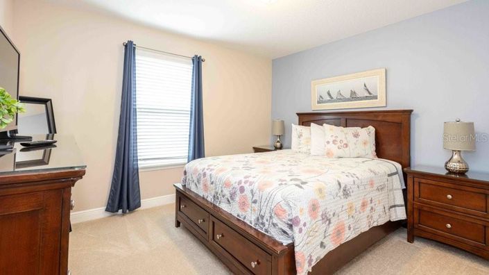 Image No.25-6 Bed Property for sale