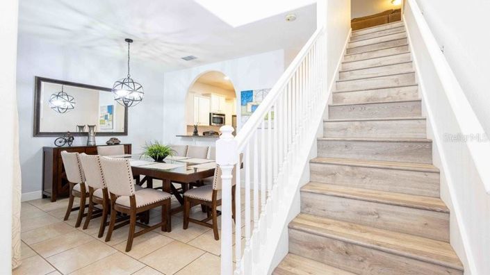 Image No.3-6 Bed Property for sale