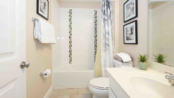 Image No.30-6 Bed Property for sale