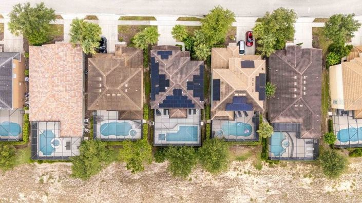 Image No.44-6 Bed Property for sale