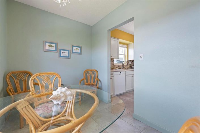 Image No.11-2 Bed Property for sale