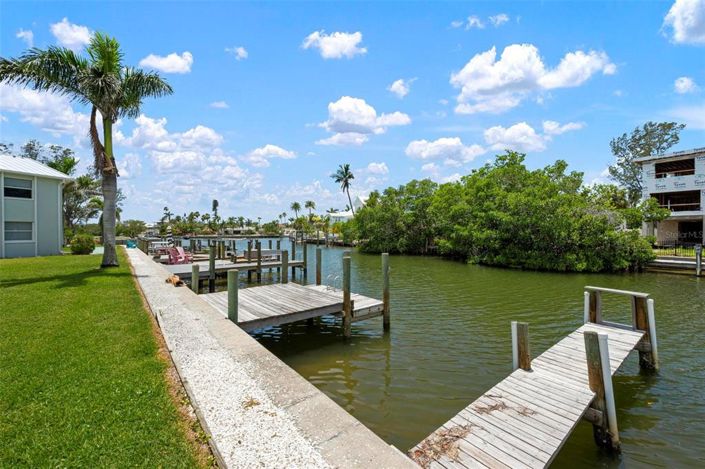 Image No.22-2 Bed Property for sale