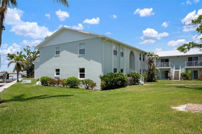 Image No.23-2 Bed Property for sale