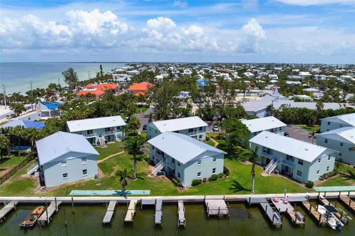 Image No.36-2 Bed Property for sale