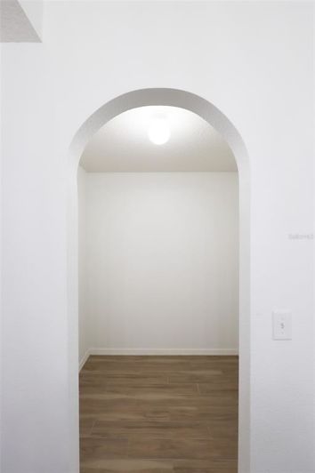 Image No.15-4 Bed Property for sale