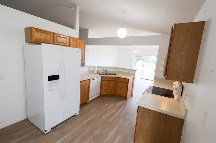 Image No.7-4 Bed Property for sale