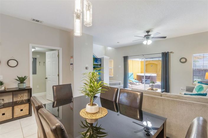 Image No.10-3 Bed Townhouse for sale