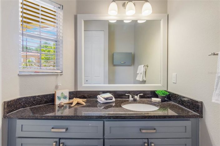 Image No.21-3 Bed Townhouse for sale