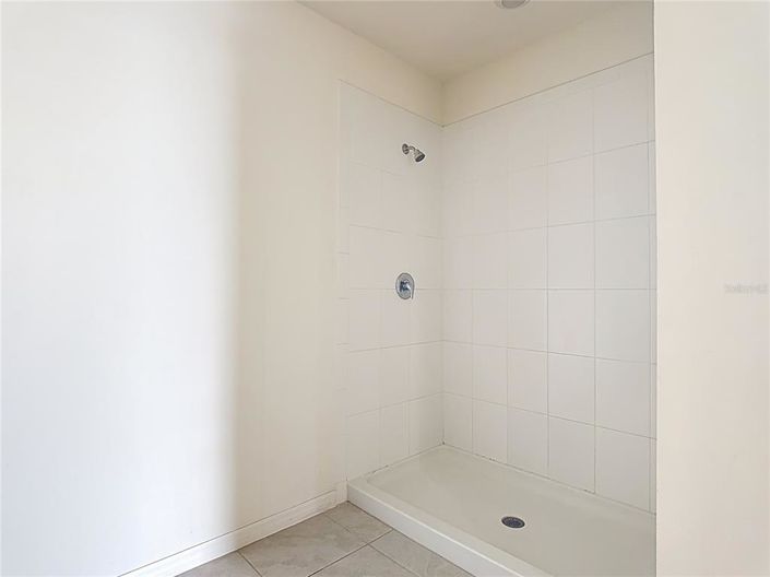 Image No.11-5 Bed Property for sale