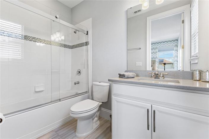 Image No.57-8 Bed Property for sale